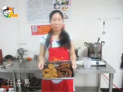 学做什么小吃投资少易学的，适合一个女人做的小吃生意